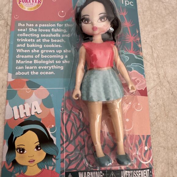 Friends Forever Club IHA Doll Action Figure NIP - Picture 4 of 8